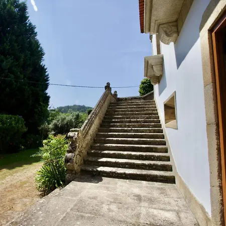 Casa Dalevada, Veade 3* 세로리코데바스토