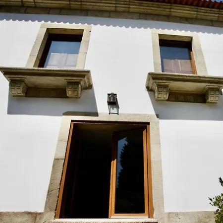 Casa Dalevada, Veade 게스트하우스 3*