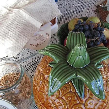 Casa Dalevada, Veade *