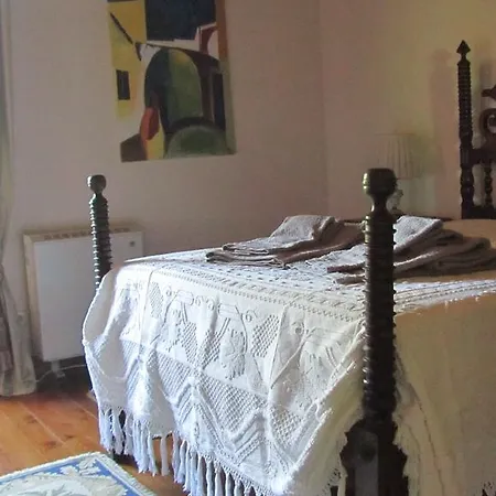 Casa Dalevada, Veade